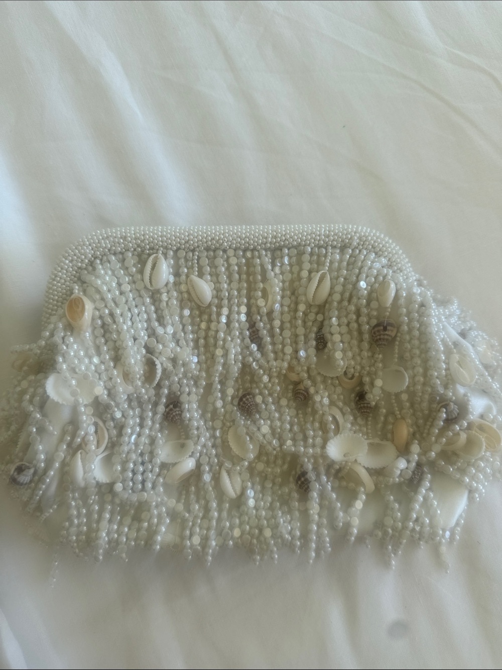 Celandine Beaded Shell Fringe Chain Shoulder Clutch Cream - Picture 7 of 10